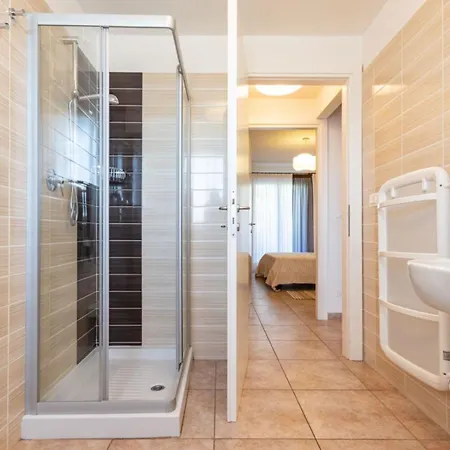Enjoy Your Holiday In Our Quiet Flat In Biione Apartamento
